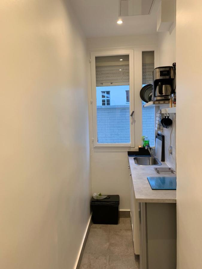 Ferienwohnung Paris /La Defense 5 Mm De L'Arc De Triomphe Courbevoie Exterior foto